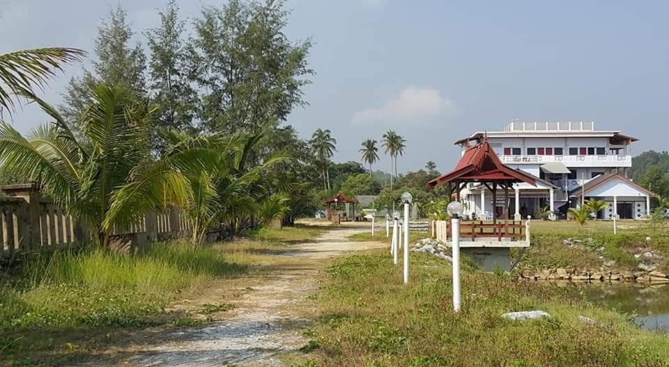 Kanza Beach Inn Marang Zewnętrze zdjęcie