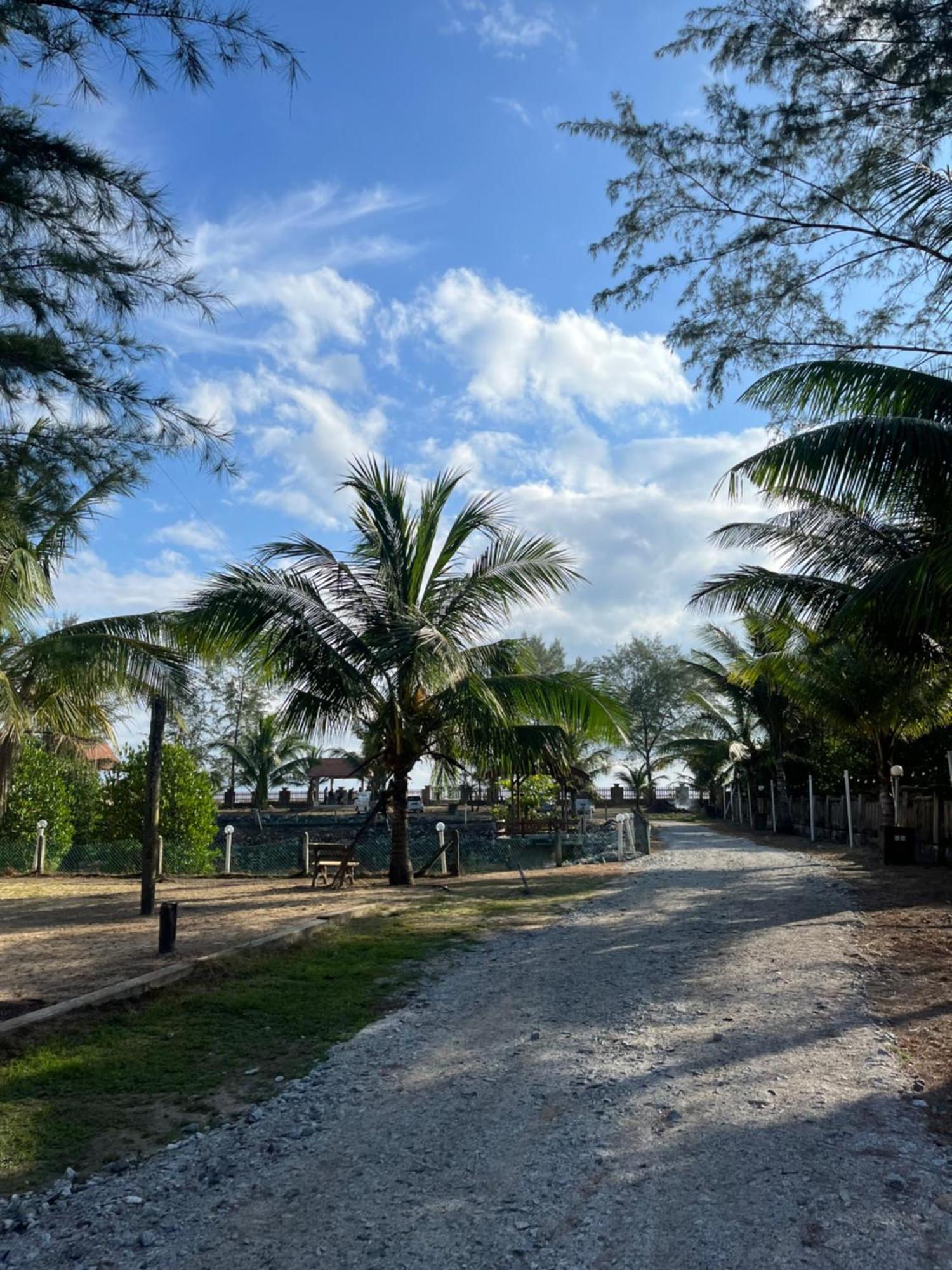 Kanza Beach Inn Marang Zewnętrze zdjęcie